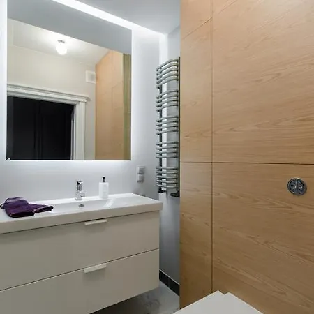 3 City - Leo Apartment Gdansk